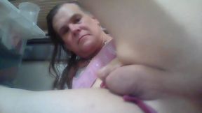 Tease:Solo trans beauty having fun with her favorite toy