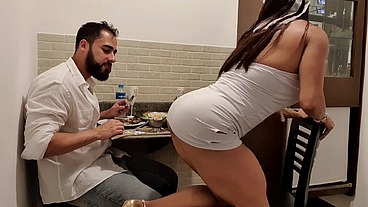 Festejando Ano novo no motel