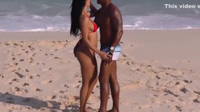 Shayene Samara fodeu com neg&atilde o do pau grande na praia da Barra