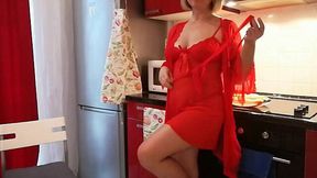 Mature Kitchen Masturbation Madness