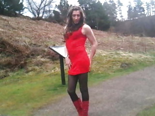 Tranny undressing in public