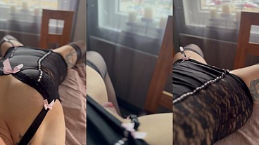 Blondebunny8 - window show for neighbours