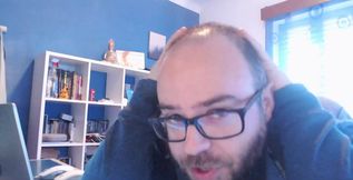 Ravingr Video