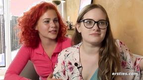 ”Ersties - Heißes Arschlecken auf der Twister-Matte”