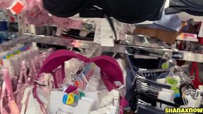 TRYING LINGERIE HORNY AT PRIMARK HIGH HEEL FUCK MASTURBATION