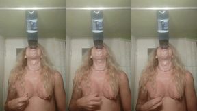 drinking piss from botle💦