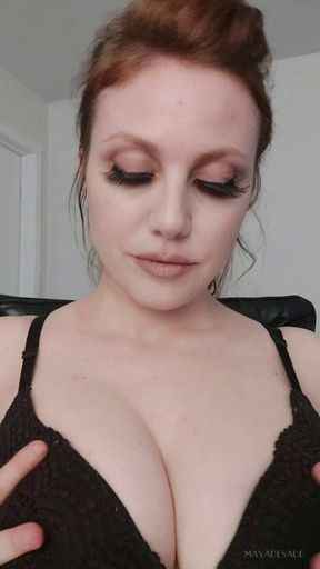 Sexy finger suck