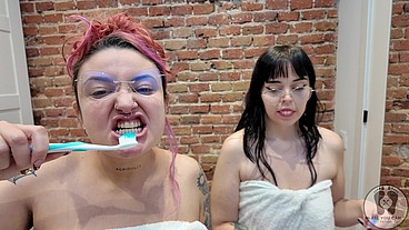 4K GG DENTAL HYGIENIST FETISH TOOTHBRUSHING DENTAL THREAD