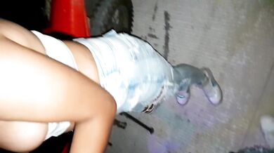 Sexo apasionado con mi nuera en la calle después de la fiesta del barrio.