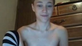 Teen sweetheart masturbating with three sex toy in amateur session