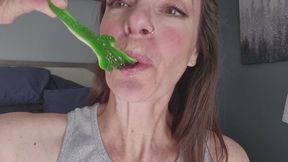 Sasha VS Gator Gummy (LickThisRNOG)
