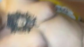 sortie de douche... je suis nue tu me vois sur toi, en te chevauchant comme ...