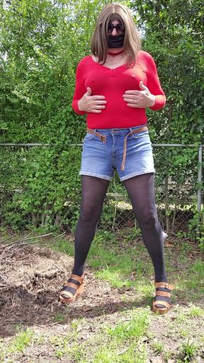 Cd outdoor tease. Feeling sexy.   Clip 1