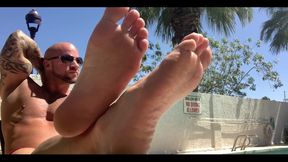 ‪i’m Your Neighbor and You See Me Getting in the Pool.‬