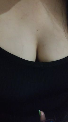 Hot girl show boobs