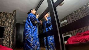 A hot geisha is ready for fun