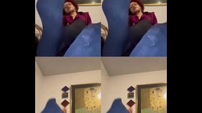 Findom: Foot Worship