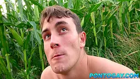 Chupando E Dando Cu No Mato Pra Ganhar Uma Grana 13 Min