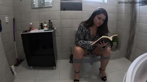 Toilet Visit and Dirty Talk
