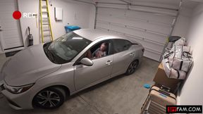 Stepdad Lets Chloe Rose Borrow His Fat Cock