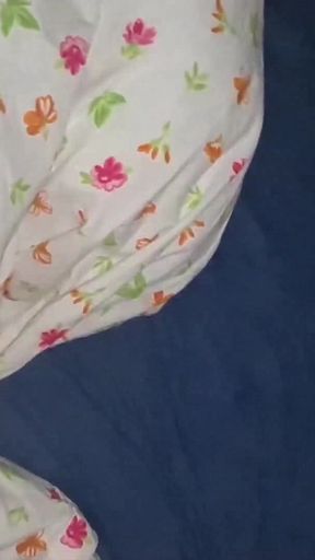 The Hottest Moments of Very Sexy Amateur MILF