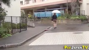 Asian Babe in Heels – Steamy Pissing Fantasy on the Streets