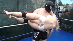 I LOVE TERRORIZING SEXY BRITISH WOMEN - Goldie vs American Terrorist