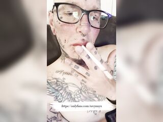 Tongue Split Smokin'