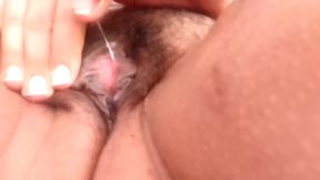 Watch Cakeycakes Make Herself Cum