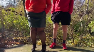 When my curvy mother-in-law does this, it turns me on like hell