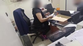 I Ordered a Home Delivery Service at My Work Office, and the Delivery Guy Grabbed Me so Hard That My Desk Broke