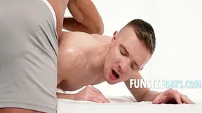 Hot Dilf Gives Me A King Size Rubdown 8 Min