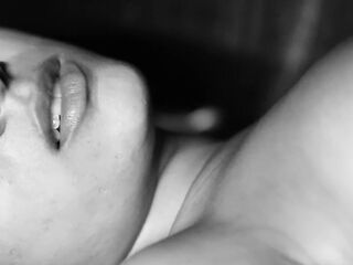 Nenetl&#039;s Rubber Rub Down