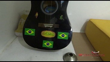 Dani Dias foi na locadora com o Mr Rola. Veja o que aconteceu. Produção Rubens Badaró Safadinhasfilms