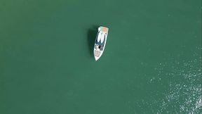 Drone flagra casal fazendo sexo em lancha