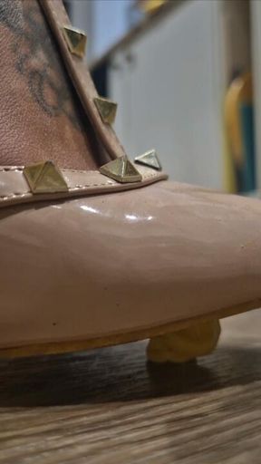 Tiny, Sweet… and Crushed.