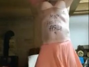 Emiljeprase dancing