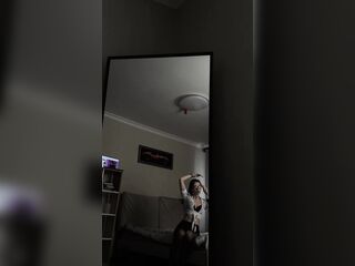 Undressed and relaxed showing my natural hotty ? Sub OF