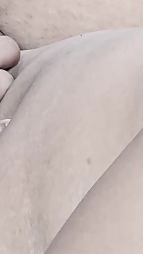 k jawan dost se uski chudai ki daasta   Clip 1